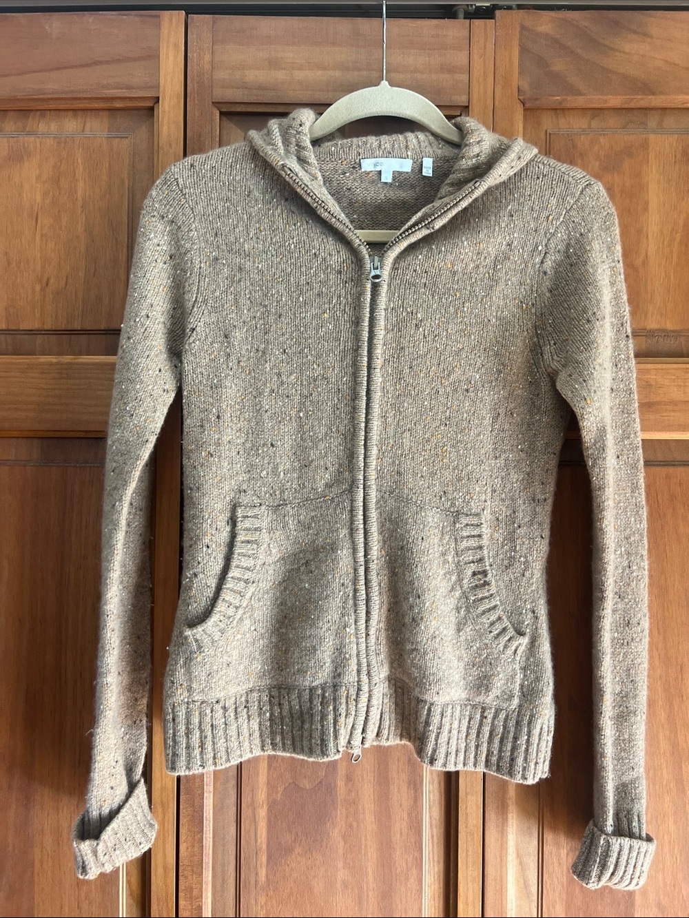 Vince 100% Cashmere Speckled Zip-Up Hooded Cardigan in Heathered Brown